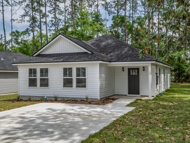 Beach Home Active Under Contract in Crawfordville, Florida