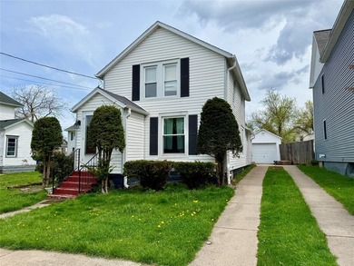 Beach Home Sale Pending in Erie, Pennsylvania