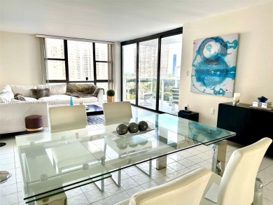 Beach Condo For Sale in Aventura, Florida