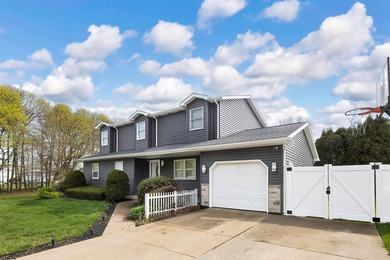 Beach Home Sale Pending in North East, Pennsylvania