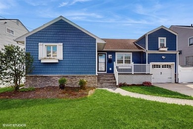 Beach Home Sale Pending in Freeport, New York