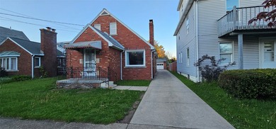Home For Sale in Erie image photo picture