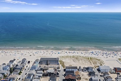 Beach Condo For Sale in Hampton, New Hampshire