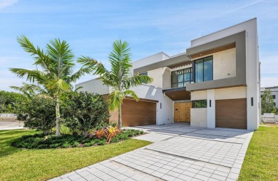 Beach Home For Sale in Delray Beach, Florida