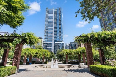 Beach Condo For Sale in Vancouver, 