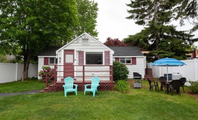 Beach Home For Sale in Ogunquit, Maine