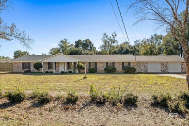 Beach Home For Sale in Foley, Alabama