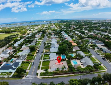 Beach Home For Sale in West Palm Beach, Florida