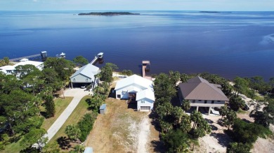 Beach Home For Sale in Cedar Key, Florida