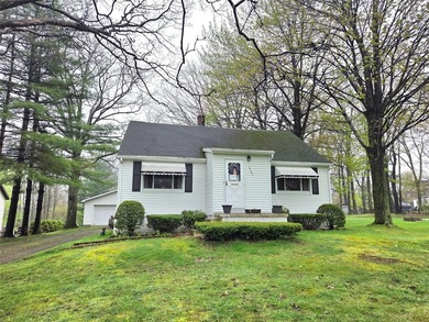 Beach Home For Sale in Erie, Pennsylvania