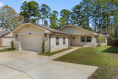 Beach Home For Sale in Fort Walton Beach, Florida