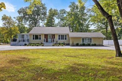 Beach Home For Sale in Mays Landing, New Jersey