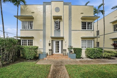 Beach Condo For Sale in Miami Beach, Florida