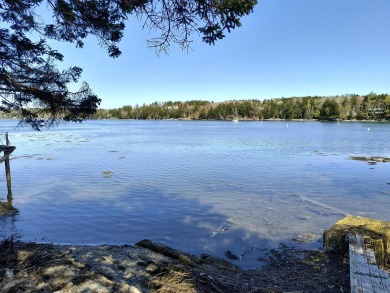 Beach Home For Sale in Harpswell, Maine