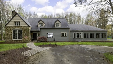 Beach Home For Sale in Fairview, Pennsylvania