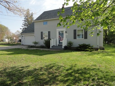 Beach Home Sale Pending in Erie, Pennsylvania