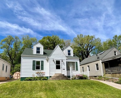 Beach Home Sale Pending in Erie, Pennsylvania