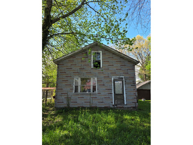Beach Home For Sale in Erie, Pennsylvania