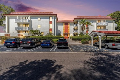 Beach Condo For Sale in Clearwater, Florida