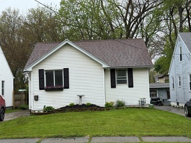 Beach Home Sale Pending in Erie, Pennsylvania