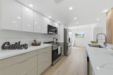 Beach Condo For Sale in Pembroke Pines, Florida