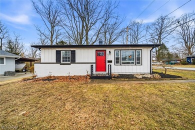 Beach Home For Sale in Mentor, Ohio