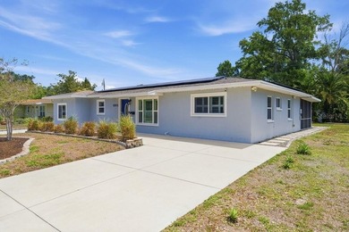 Beach Home For Sale in St. Petersburg, Florida