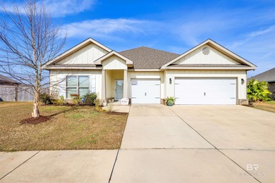 Beach Home For Sale in Foley, Alabama