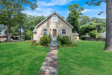 Beach Home Sale Pending in Sound Beach, New York
