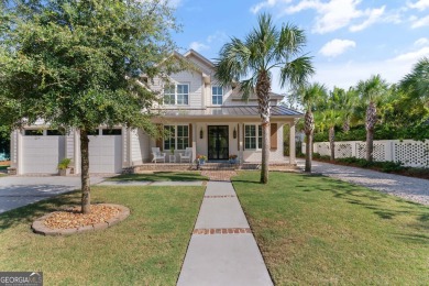 Beach Home For Sale in Saint Simons, Georgia