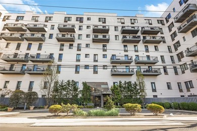 Beach Condo For Sale in Long Beach, New York