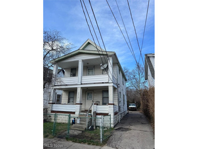 Beach Home For Sale in Cleveland, Ohio