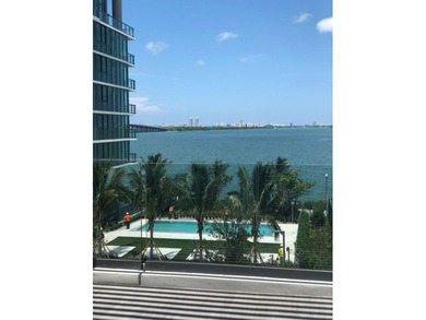 Beach Condo For Sale in Miami, Florida