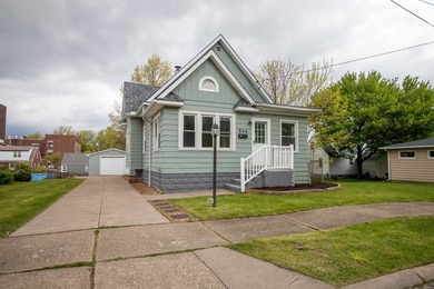 Beach Home For Sale in Erie, Pennsylvania