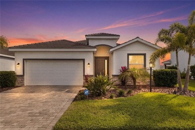 Beach Home Sale Pending in Bradenton, Florida