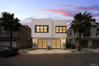Beach Home For Sale in Seal Beach, California