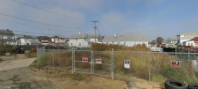 Beach Lot For Sale in Howard Beach, New York