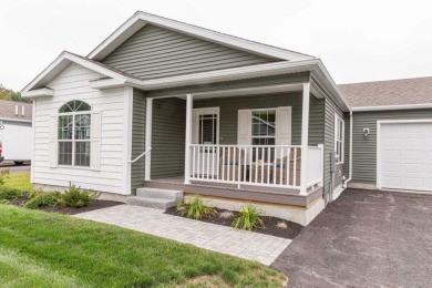 Beach Home For Sale in Scarborough, Maine