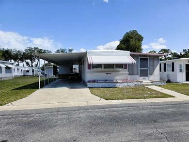 Beach Home Sale Pending in Sarasota, Florida