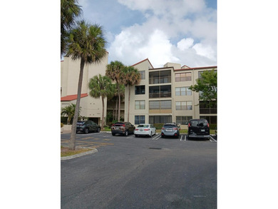 Beach Condo Sale Pending in Pompano Beach, Florida