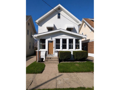 Beach Home Sale Pending in Erie, Pennsylvania