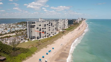 Beach Condo For Sale in Jensen Beach, Florida