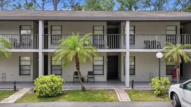 Beach Condo For Sale in Sarasota, Florida