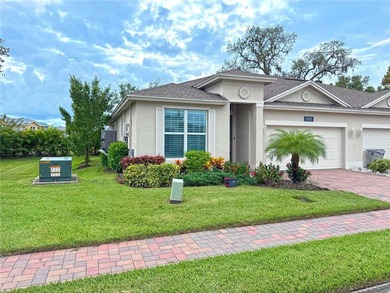 Beach Townhome/Townhouse For Sale in Vero Beach, Florida