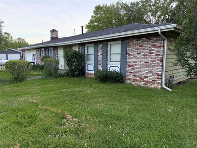 Beach Home For Sale in North East, Pennsylvania
