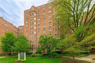 Beach Condo For Sale in Cleveland, Ohio
