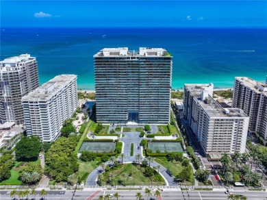 Beach Condo For Sale in Bal Harbour, Florida