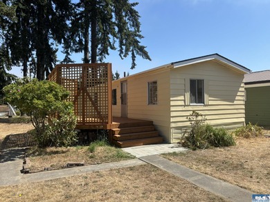 Beach Home For Sale in Port Angeles, Washington