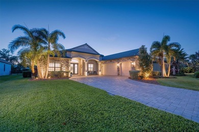 Beach Home Sale Pending in Bradenton, Florida