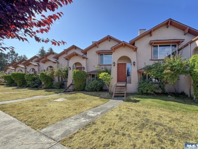 Beach Condo For Sale in Port Angeles, Washington